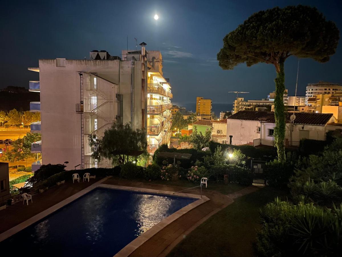 Nice Apartamen Lloret de Mar Zewnętrze zdjęcie